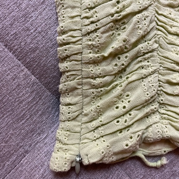 Green Tank Top - Picture 4 of 5